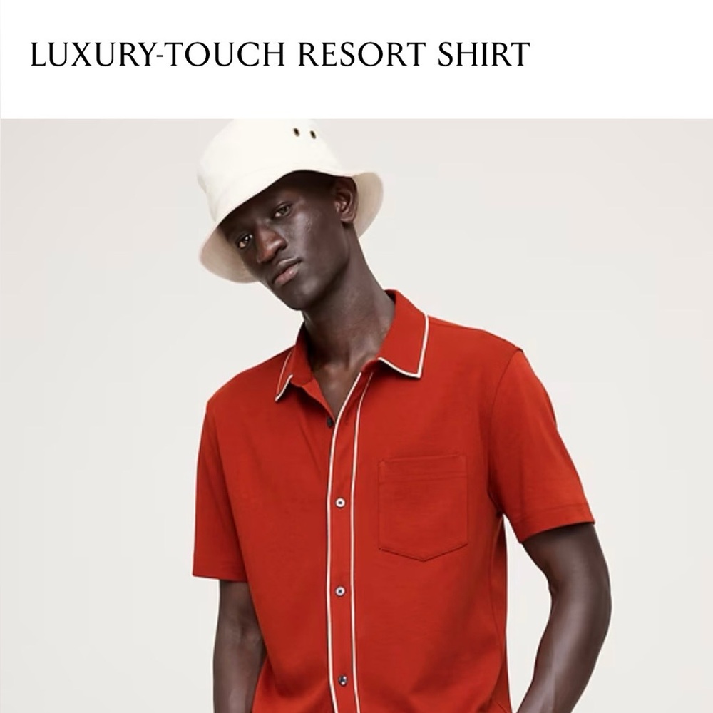 Banana Republic Red Casual Button Down Shirt